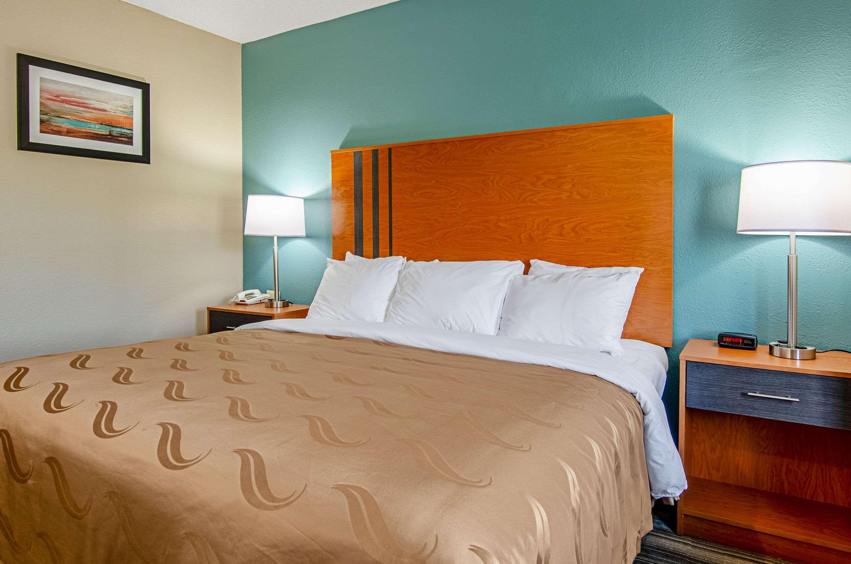 Quality Inn & Suites I-81 Exit 7 Bristol Luaran gambar