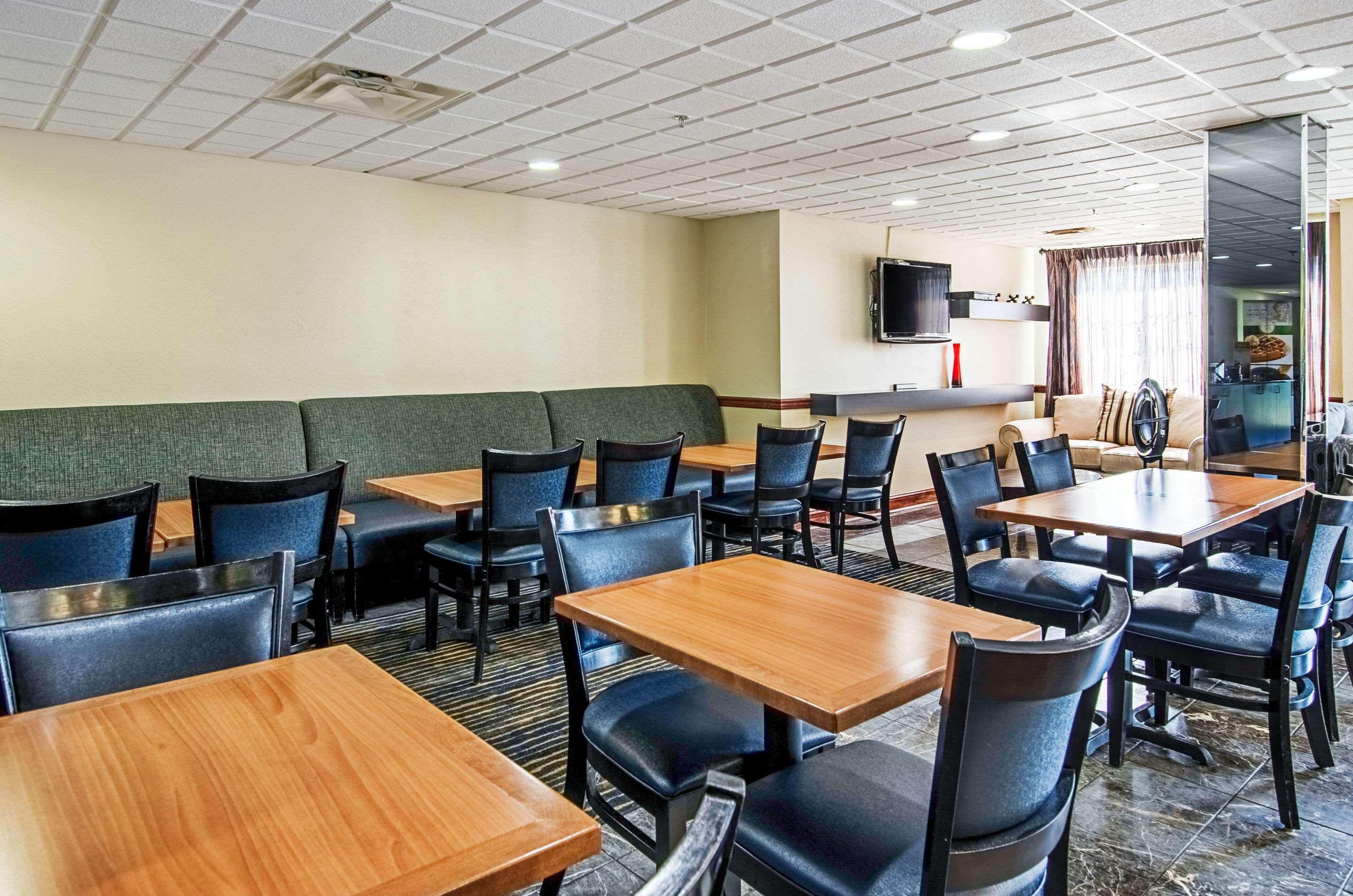 Quality Inn & Suites I-81 Exit 7 Bristol Luaran gambar