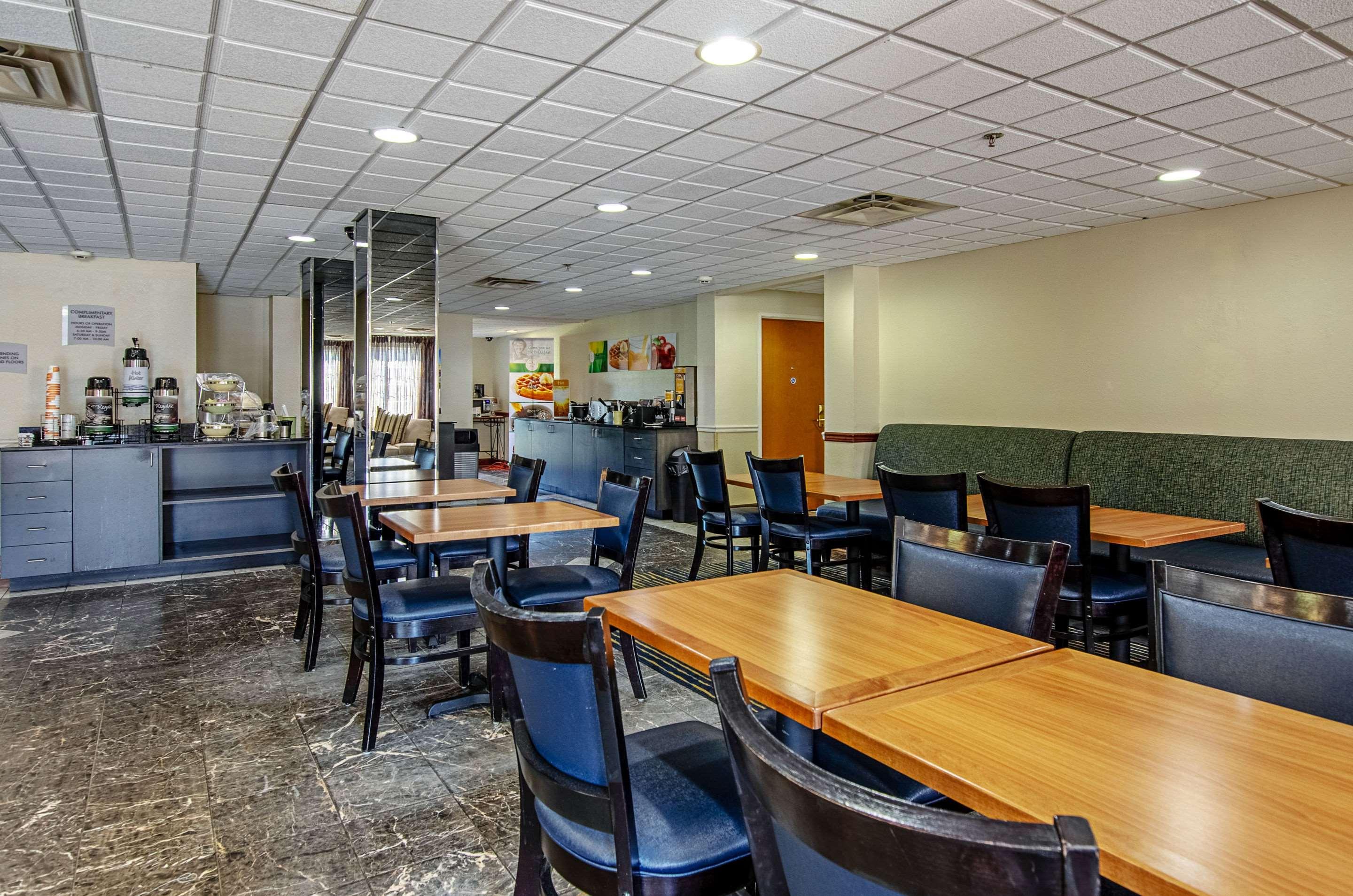 Quality Inn & Suites I-81 Exit 7 Bristol Luaran gambar