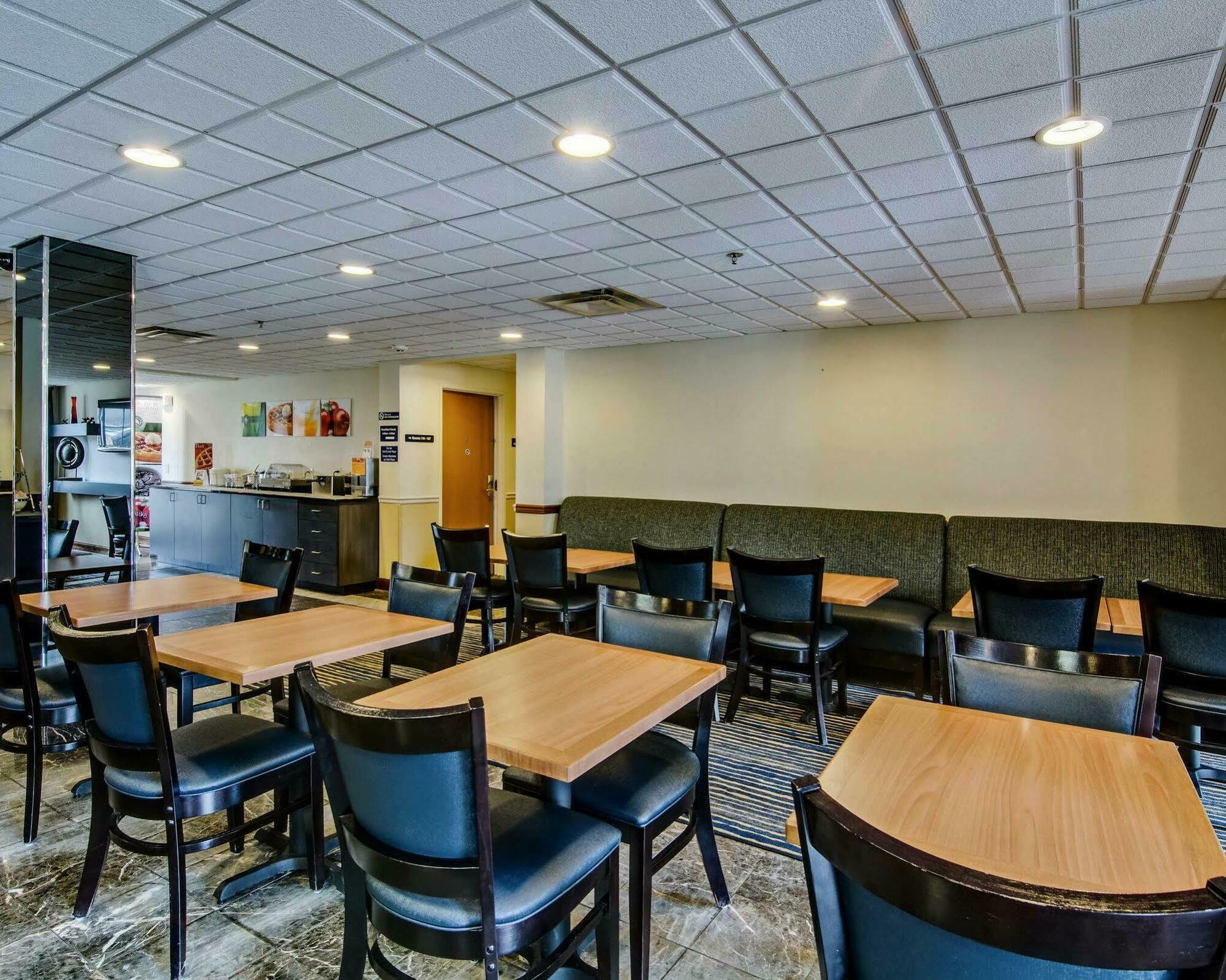 Quality Inn & Suites I-81 Exit 7 Bristol Luaran gambar