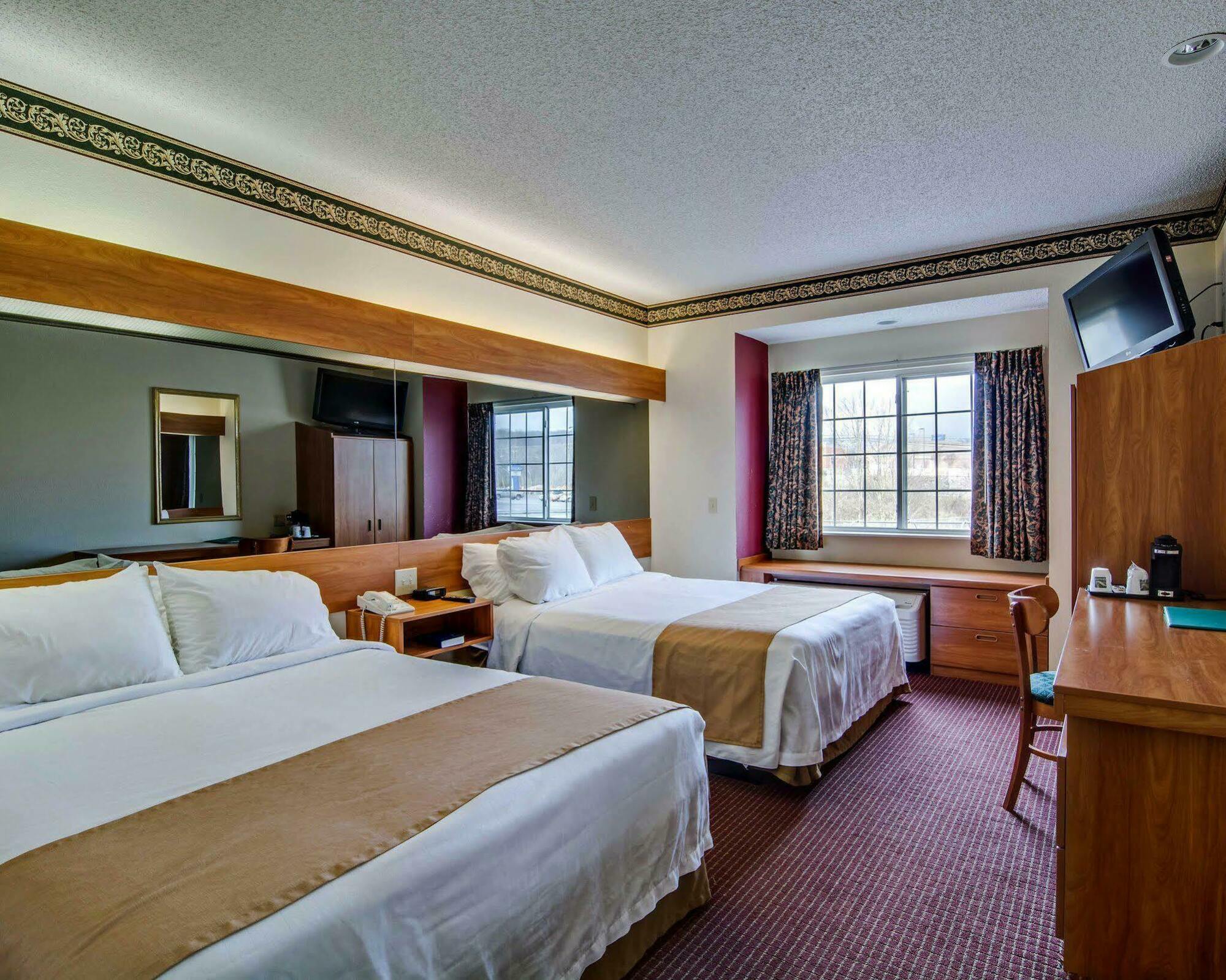 Quality Inn & Suites I-81 Exit 7 Bristol Luaran gambar